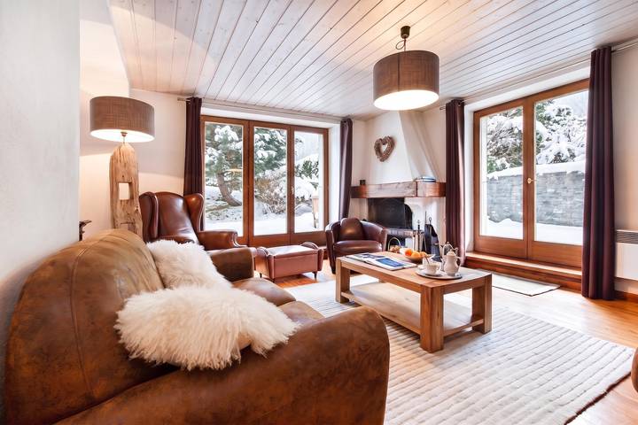 Ganze Wohnung, Chez Roberto Chamonix 3Br Duplex w/ Sauna + Garden in Chamonix, Region Bonneville