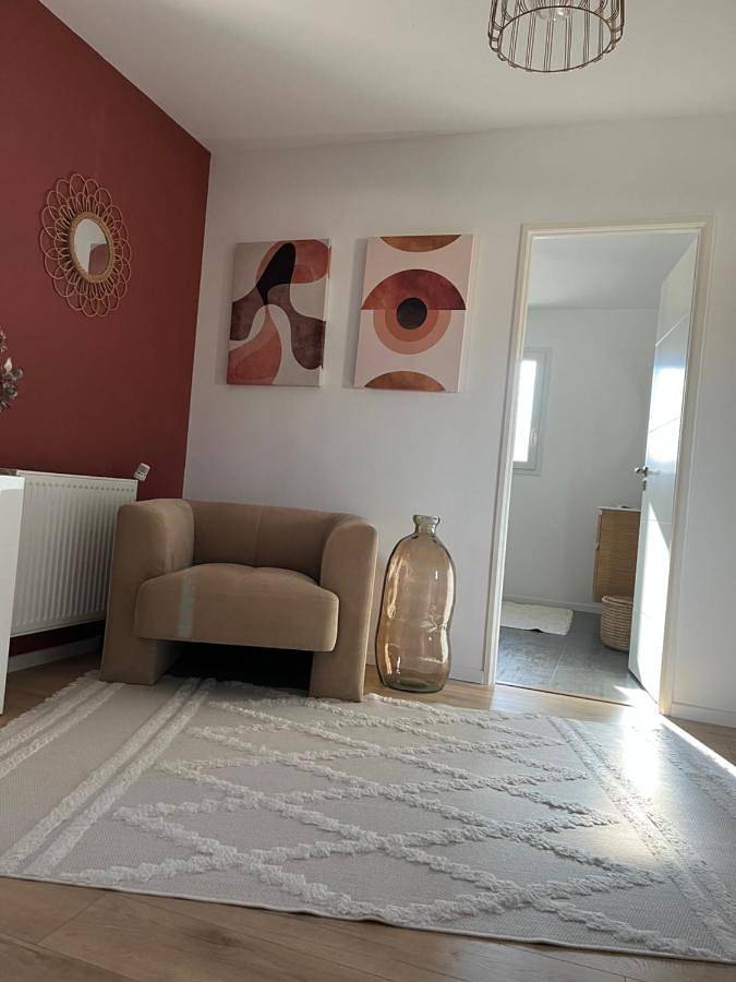 Quadruple Room with Private Bathroom in Savigné-l'Évêque, Sarthe