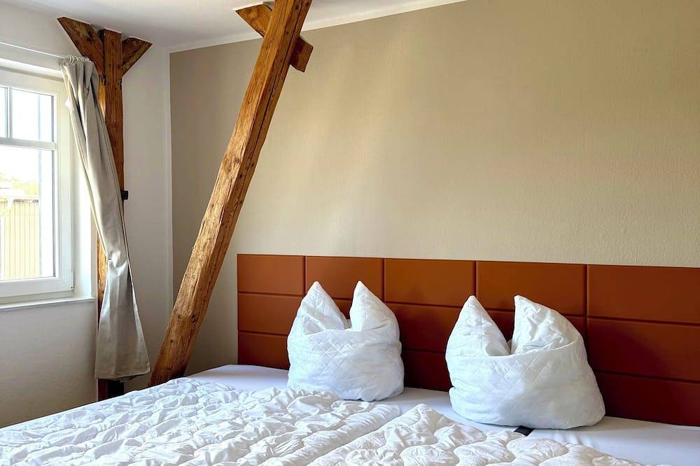 Ganze Wohnung, Familienbett, Garten, Sauna: Zwischen Ostsee und Wald in Wittenbeck, Bad Doberan & Umland