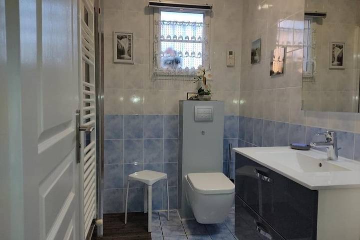 Location de vacances pour 4 personnes, avec jardin à Sassenay - 2