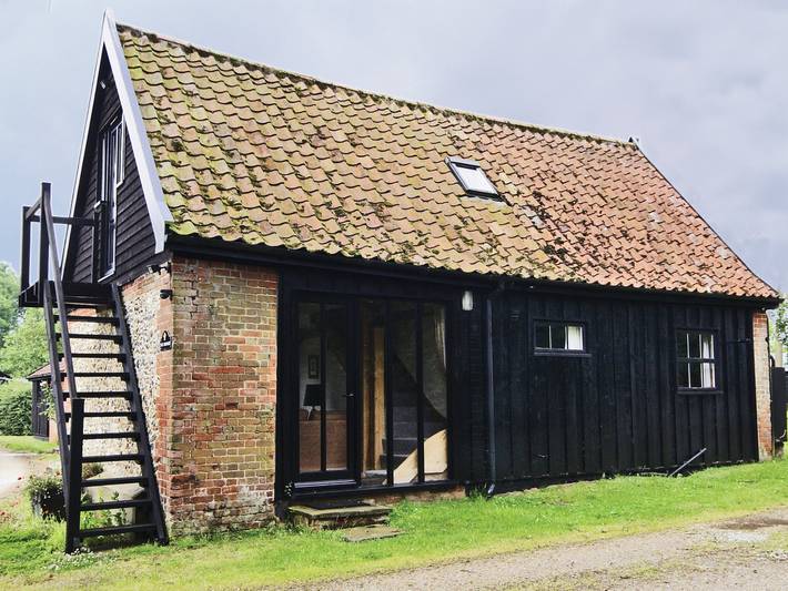Cottage for 6 people, with garden, with pets - 1