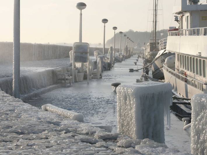 Bungalow für 2 Personen, mit Seeblick und Garten sowie Terrasse in Sassnitz - 2