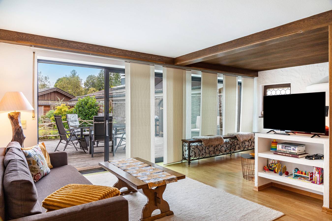 Ganze Wohnung, Apartment 'Am Wehr' mit Bergblick, privater Terrasse und Wlan in Garmisch-Partenkirchen, Bayerische Alpen