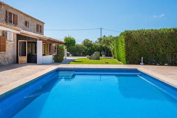 Villa in Playa del Port de Pollença, Pollença für 6 