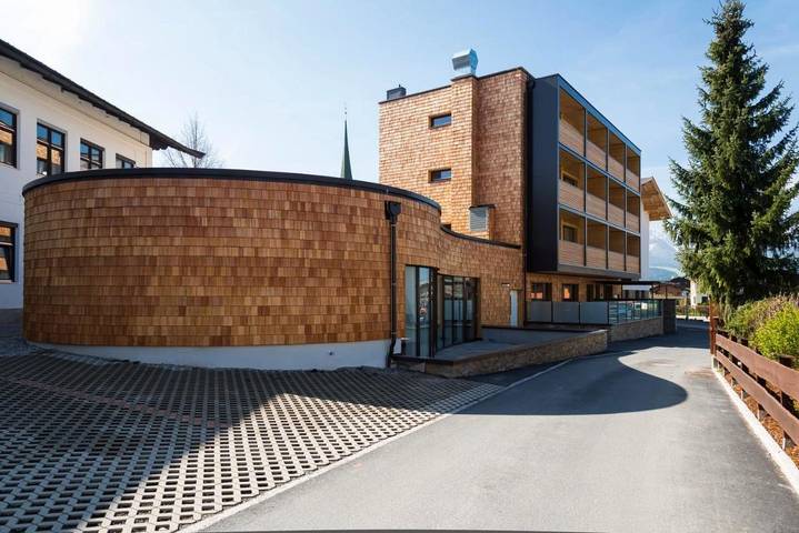 Ferienhaus für 4 Personen, mit Pool und Sauna sowie Terrasse und Ausblick, mit Haustier in Kössen - 4