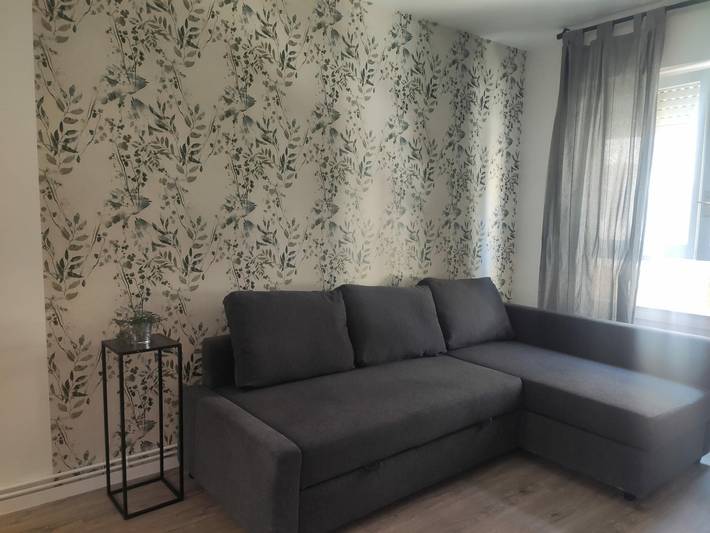 Ganze Wohnung, Appartement Central à Jaca : 1 Ch, 2 Lits Simples, Canapé-Lit, Parking Inclus in Villanúa, Aragonesische Pyrenäen
