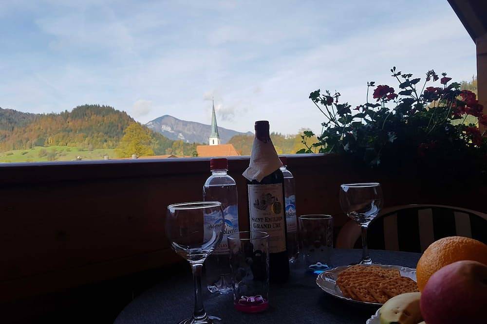 Ganze Wohnung, Ferienwohnung 1 Haus Wiesenblick - Haus Wiesenblick in Oberwössen, Unterwössen