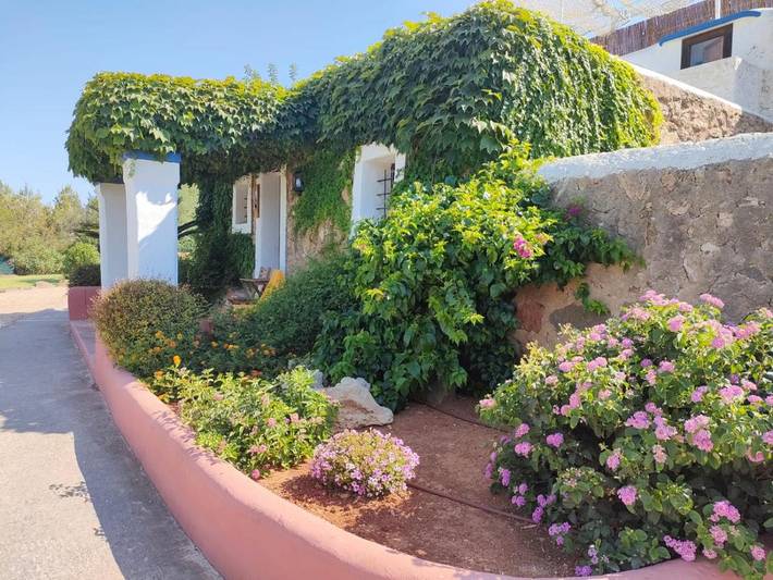 Hotel para 2 personas, con piscina y jardín en Ibiza - 4