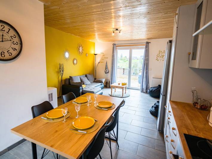 Location de vacances pour 5 personnes, avec balcon/terrasse, animaux acceptés dans Hainaut