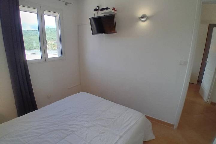 Gîte pour 6 personnes, avec balcon dans Plage de Favone (Sari-Solenzara) - 3