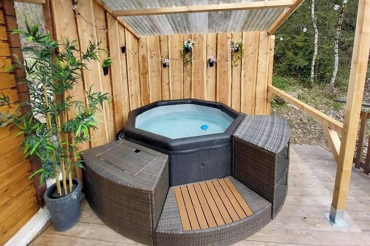 Chalet für 6 Personen, mit Whirlpool und Garten - 1