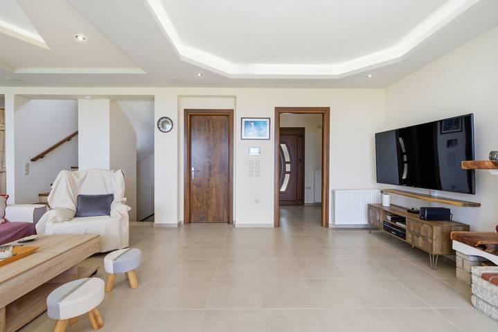 Villa for 7 personer med have in Korfu