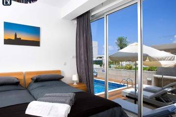 Villa for 2 People in Paphos, South Cyprus, Photo 3