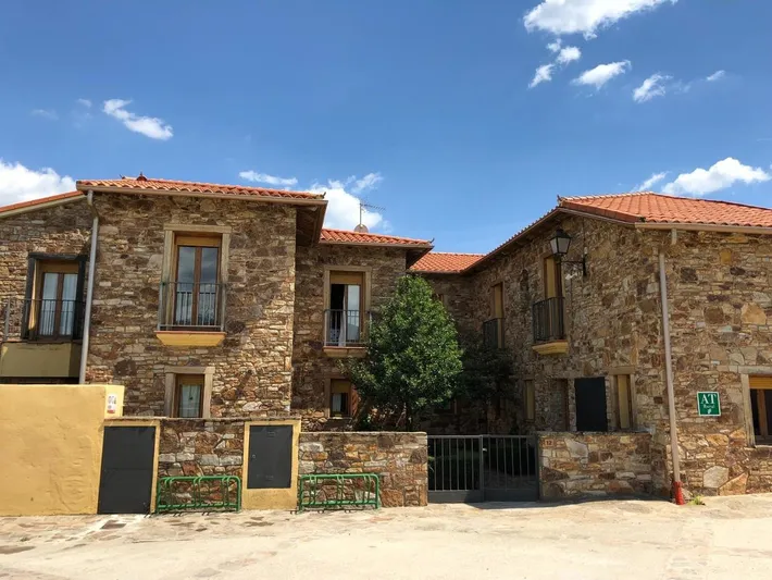 Casa de vacaciones para 5 personas, con jardín y jacuzzi - 1
