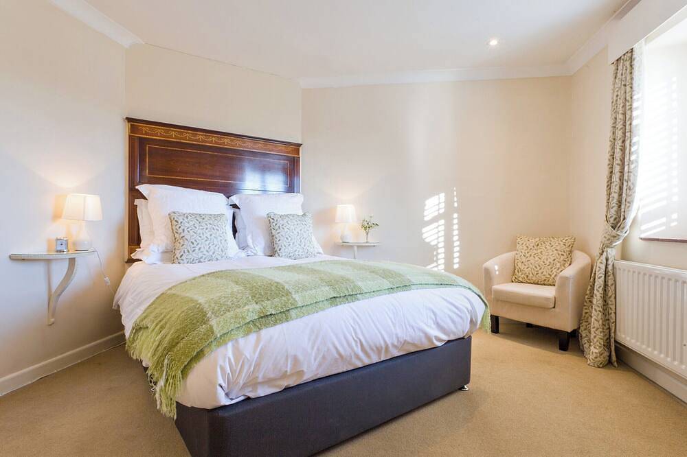 The Gatehouse Cottage in Wells, Somerset