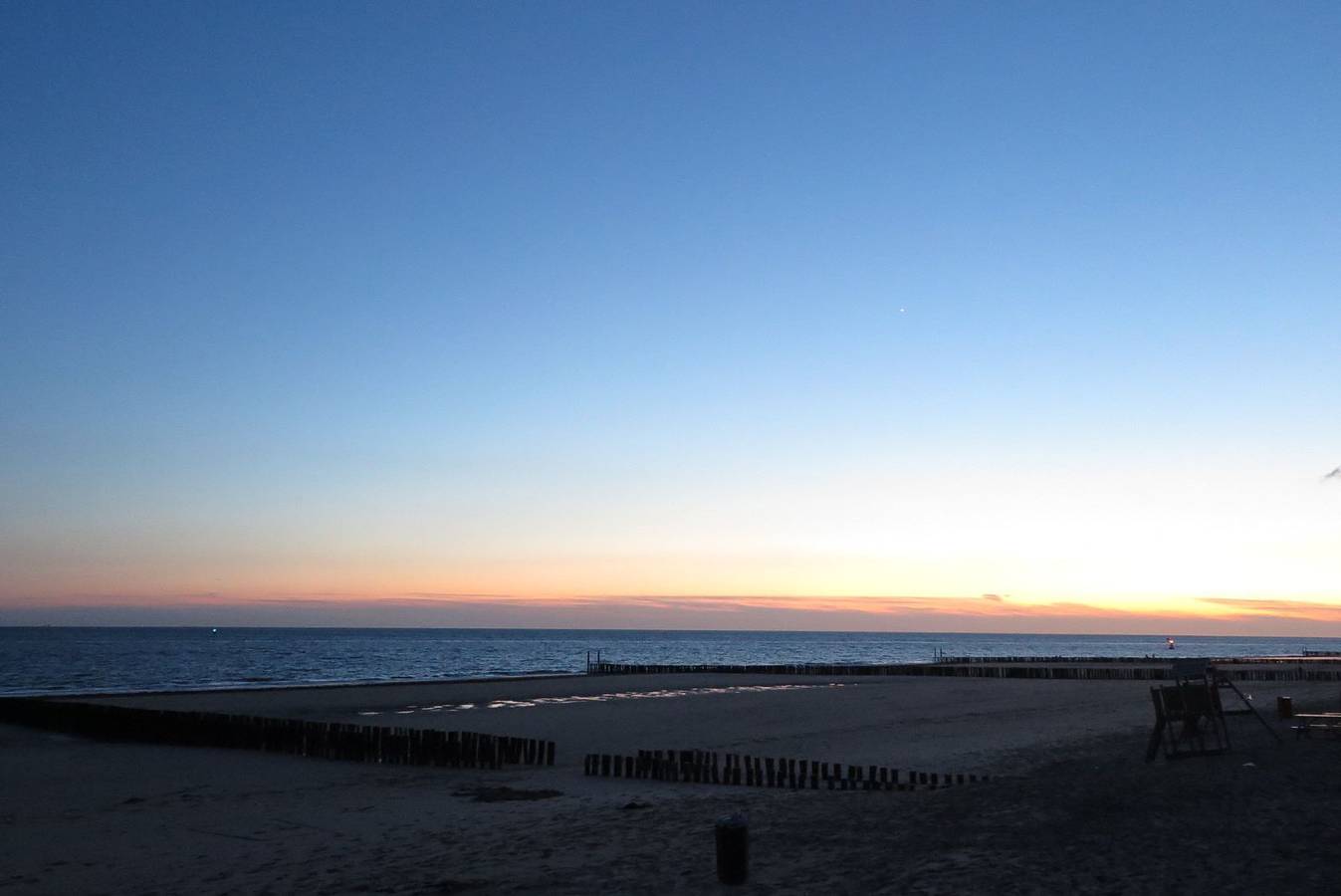 Slaapstrandhuisje - Strand Dishoek 37 I Dishoek  in Vlissingen, Walcheren