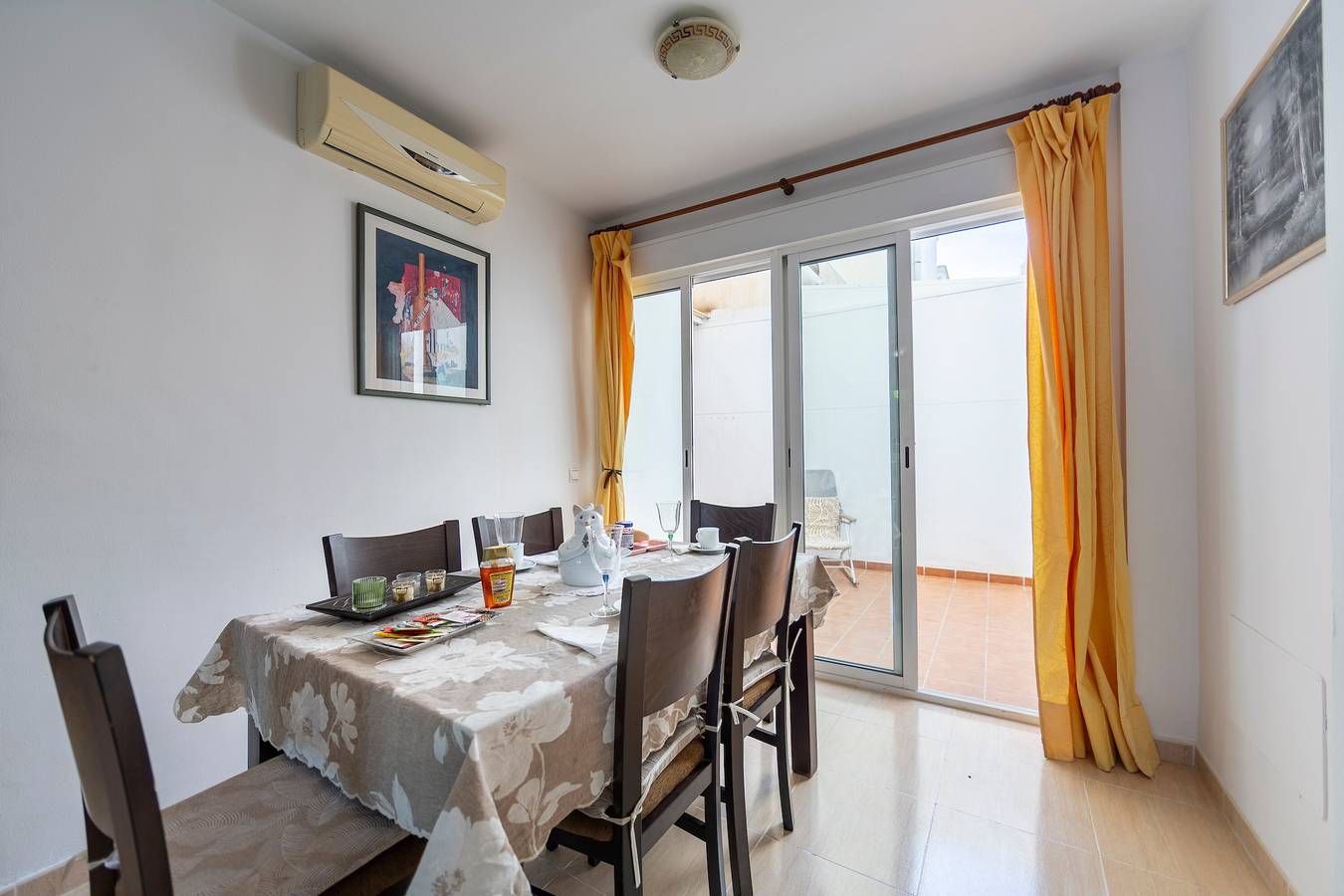 Casa de vacaciones 'Vera Rambla' con terraza privada, Wi-Fi y aire acondicionado in Vera, Costa de Almería