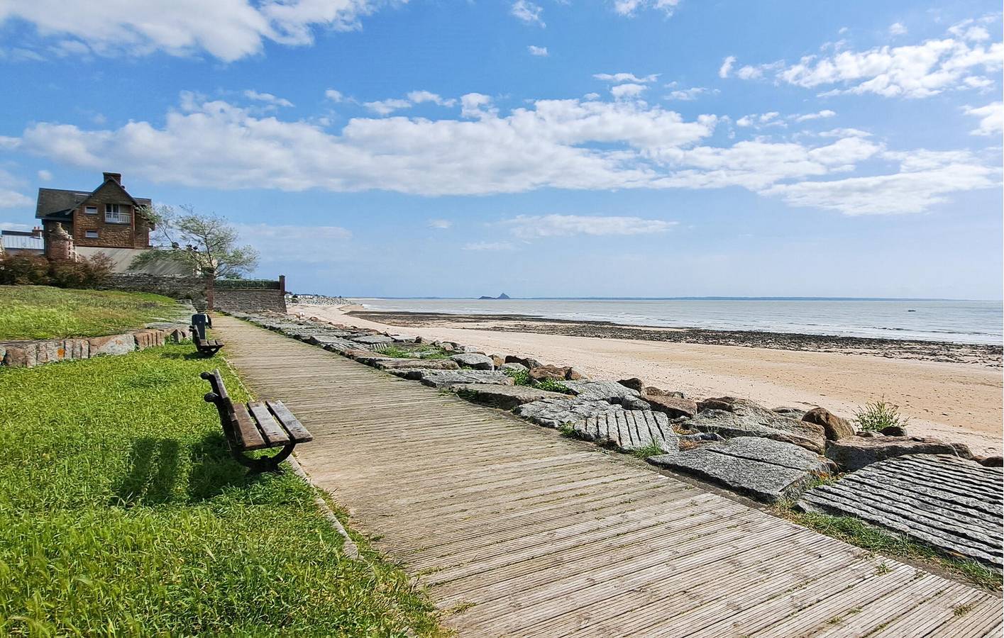 Appartement de jardin confortable à 2 km de Saint-Pierre-Langers in Sartilly-Baie-Bocage, Côte de la Déroute