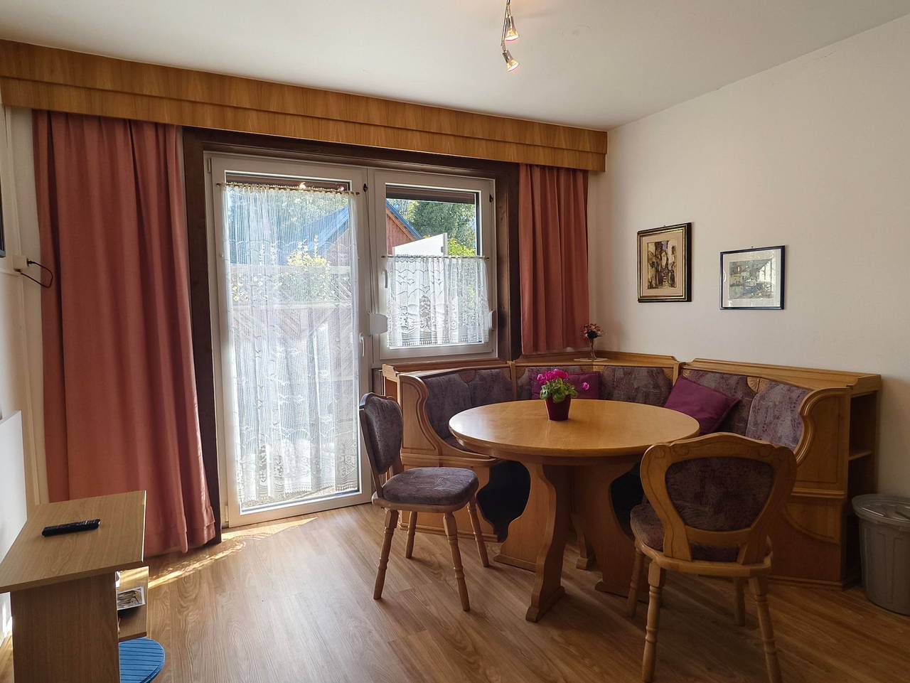 Ganze Ferienwohnung, Haus Fritz - Ferienwohnung A in Karawanken und Bachergebirge, Finkenstein am Faaker See