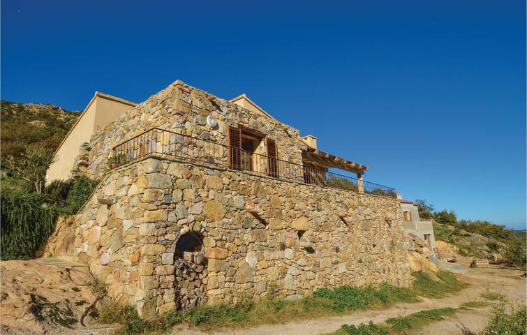 Location de vacances pour 6 personnes, avec terrasse à Feliceto