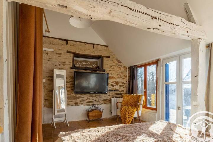 Gîte pour 2 personnes, avec jardin, animaux acceptés dans Ombrée-d'Anjou - 3