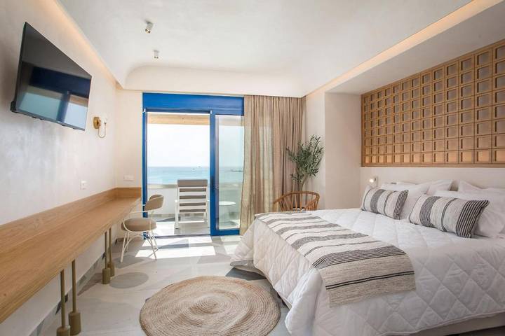 Ferienwohnung für 2 Personen, mit Balkon und Whirlpool in Faliraki - 4