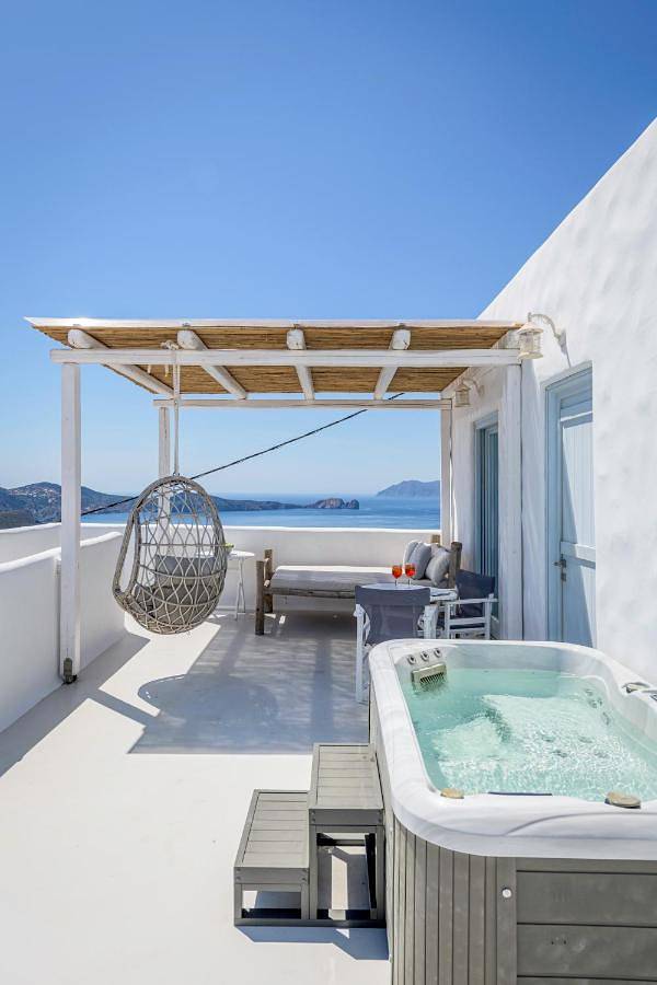 Location de vacances pour 2 personnes, avec terrasse et vue dans Klima