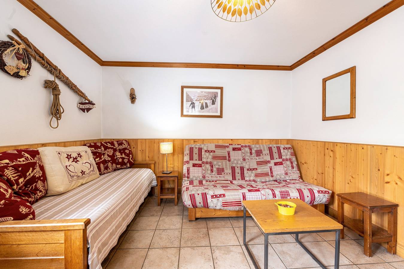 Appartement entier, Appartement 'Chalet Le Choucas N°1' avec vue sur montagne et Wi-Fi in Les Menuires, Saint-Martin-de-Belleville