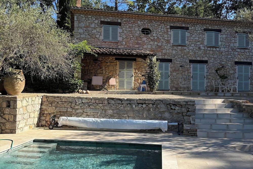 Mas Des Collines Bastide provençale piscine chauffée 6 pers Nature  Verdon & mer in Draguignan, Région de Draguignan