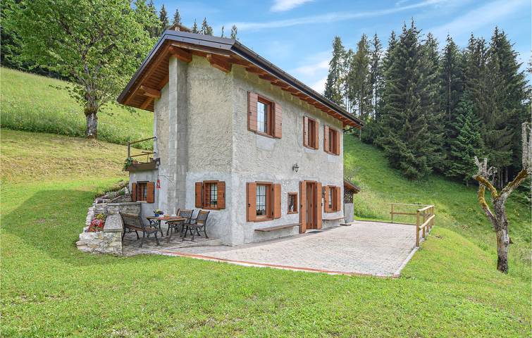 Casa vacanza per 5 persone, con Terrazza e Giardino nonché Panorama sulle Dolomiti