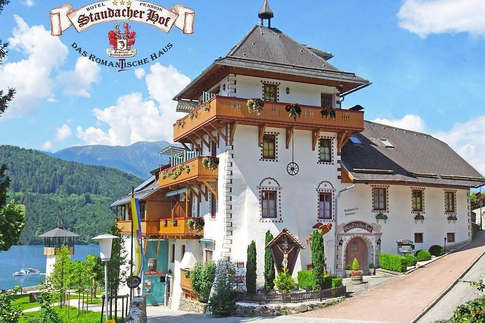 Familienapartment mit Balkon (2-4 Pers.) - Staudacher Hof – Das Romantische Haus in Millstatt, Oberkärnten