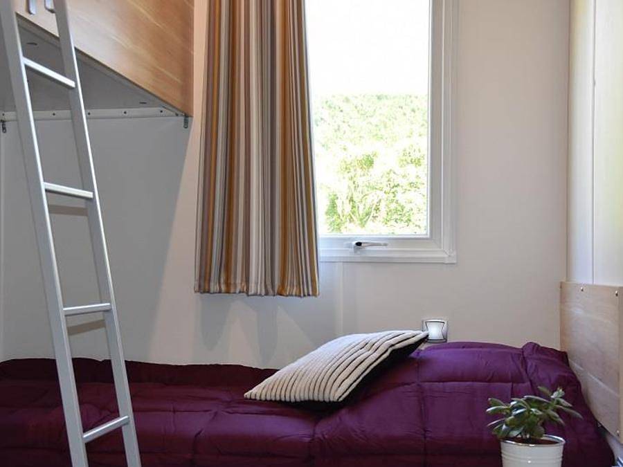 Camping La Chêneraie **** - Mobilhome 4 personnes - Cottage Pmr L'Helios - climatisé - 2 chambres - S in Saint-Géry-Vers, Parc Naturel Régional des Causses du Quercy