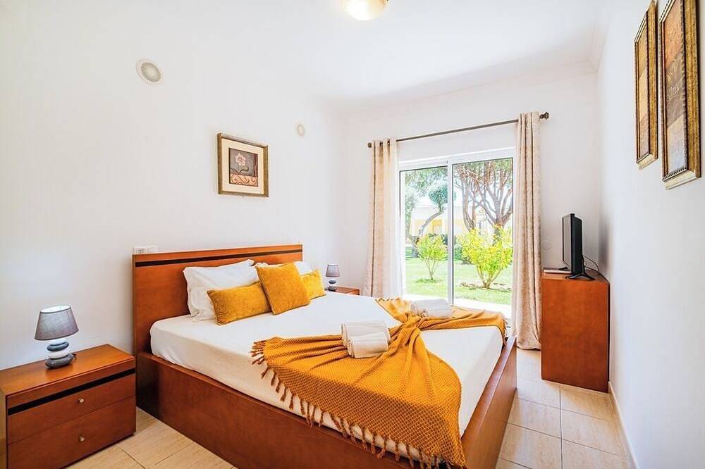 Ganze Wohnung, Pool & Beach in Encosta São José in Guia, Faro Distrikt
