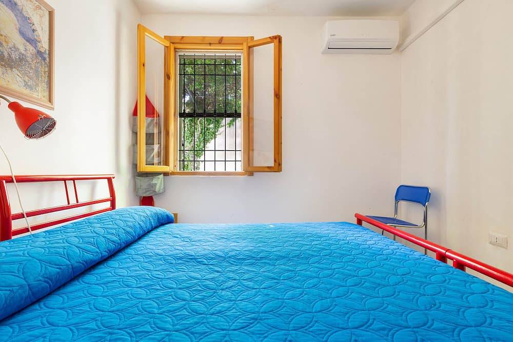 2093 El Buen Retiro by Barbarhouse in Baia Verde, Golfo di Taranto