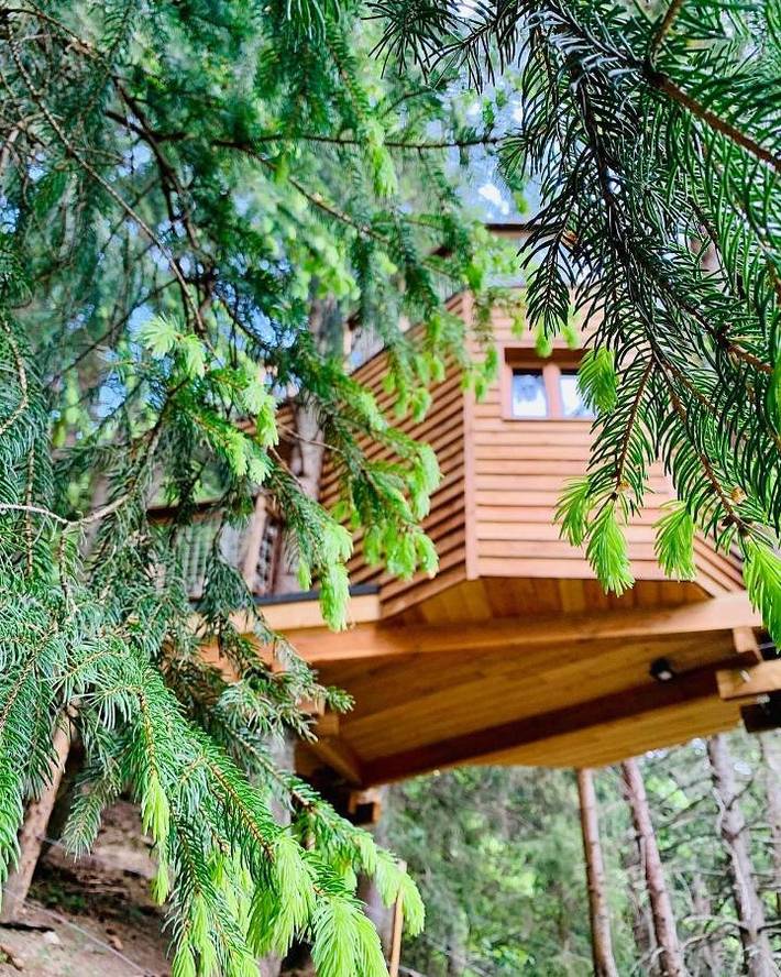 Tente pour 2 personnes, avec jardin et vue en Savoie