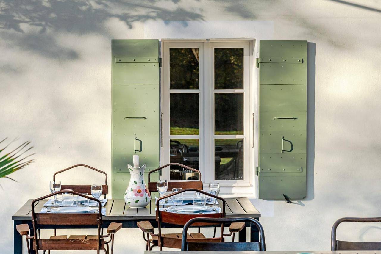Double Room with Private Bathroom in Le Thor, Vaucluse