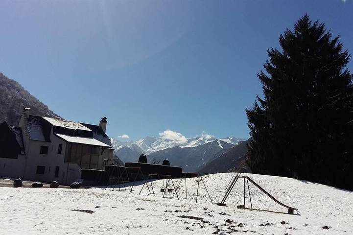 Location de vacances pour 6 personnes, avec jardin, animaux acceptés à Cier-de-Luchon