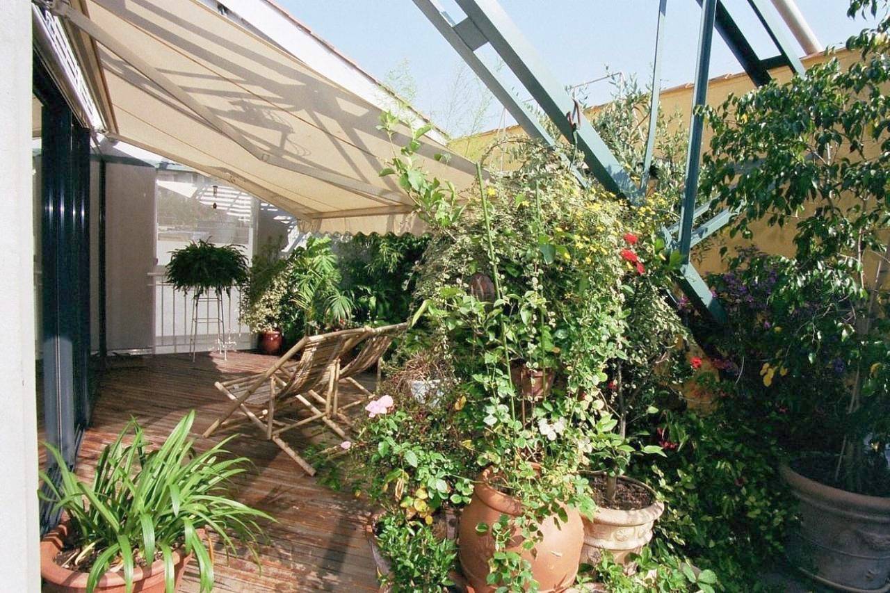 Double or Twin Room with Private External Bathroom in Cannes, Côte méditerranéenne (France)