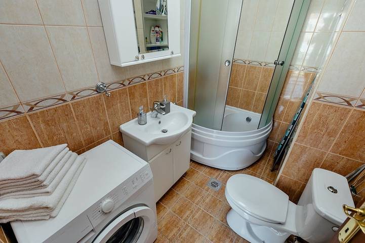 Ganze Wohnung, Nice appartment on the top of hill, without noisy. in Podi-Sasovići, Boka Kotorska