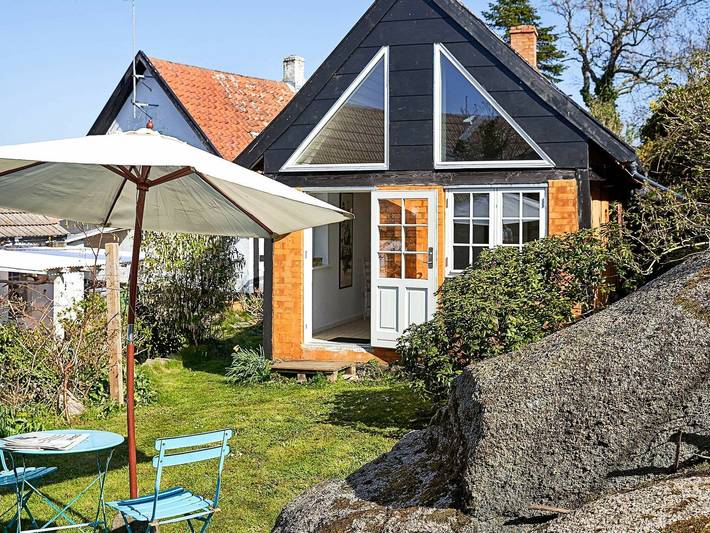 Ferienhaus für 2 Personen, mit Terrasse und Garten in Listed