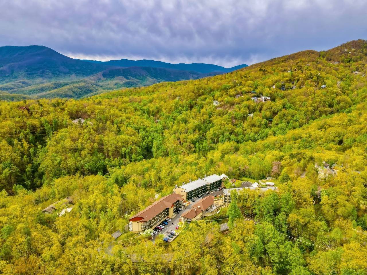 Entire apartment, Laurel Point Resort in Gatlinburg, Sevier County