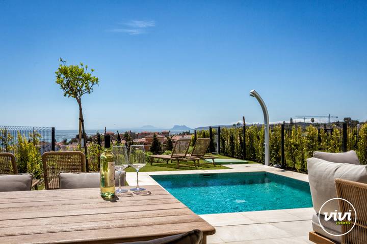 Ferienhaus für 8 Personen, mit Garten und Meerblick, kinderfreundlich in Estepona - 2