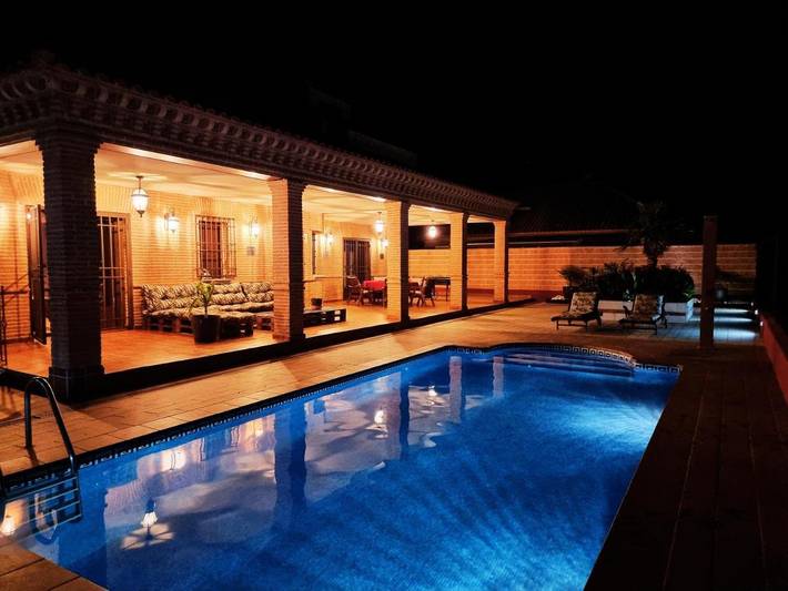 Casa rural para 10 personas en Layos