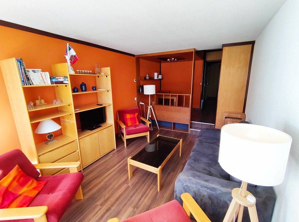 Appartement de vacances entier, 2* 4 Pieces en plein centre station vue pistes in Isola 2000, Isola