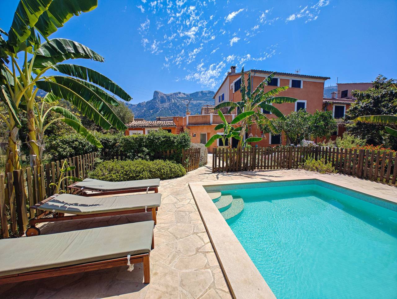 Holiday Home 'S'abeurada Con Piscina En Soller' with Mountain View, Wi-Fi and Air Conditioning in L'Horta, Sóller