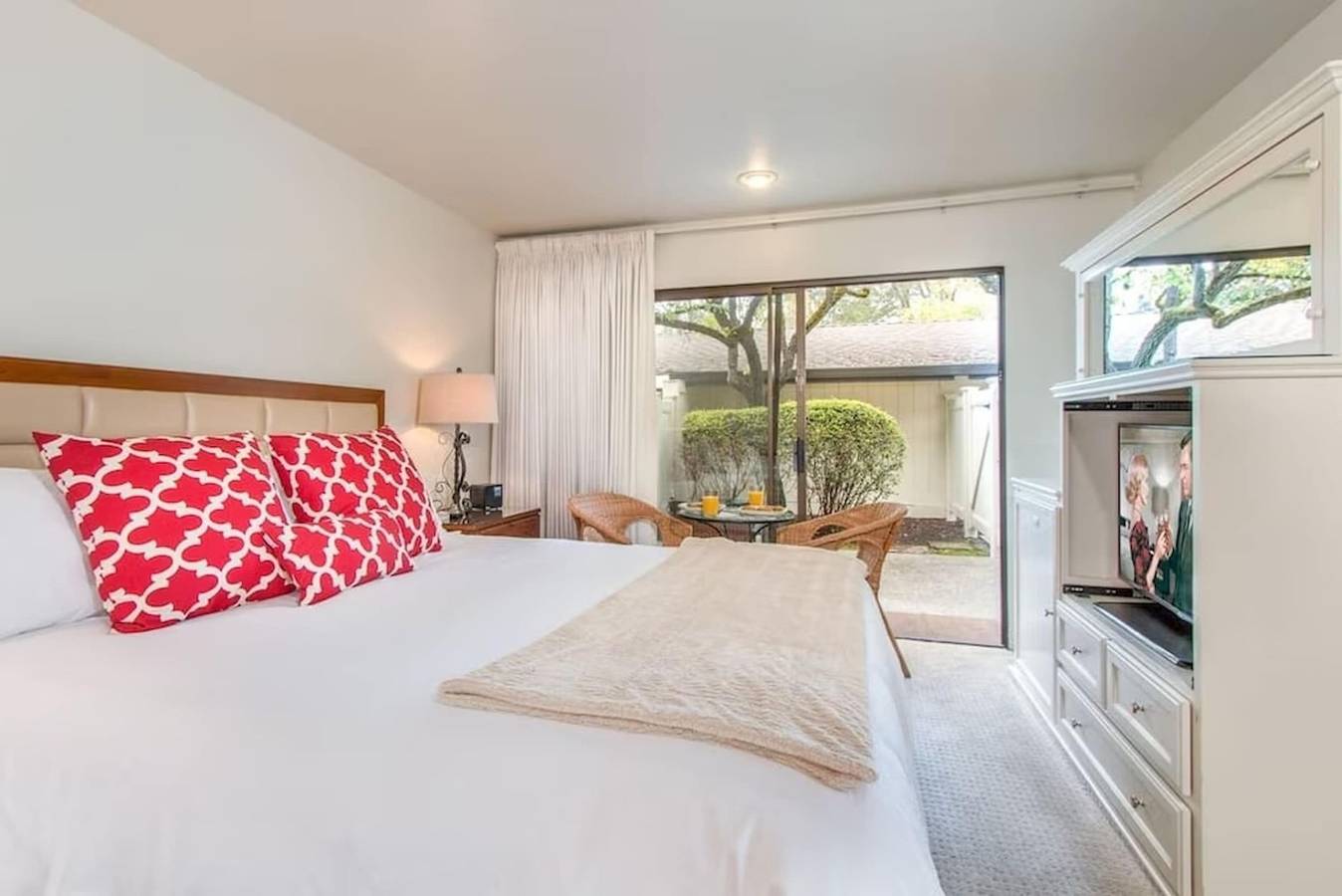 Entire apartment, 2Br Napa Getaway   Side-by-Side Condos   Golf View in Napa Valley
