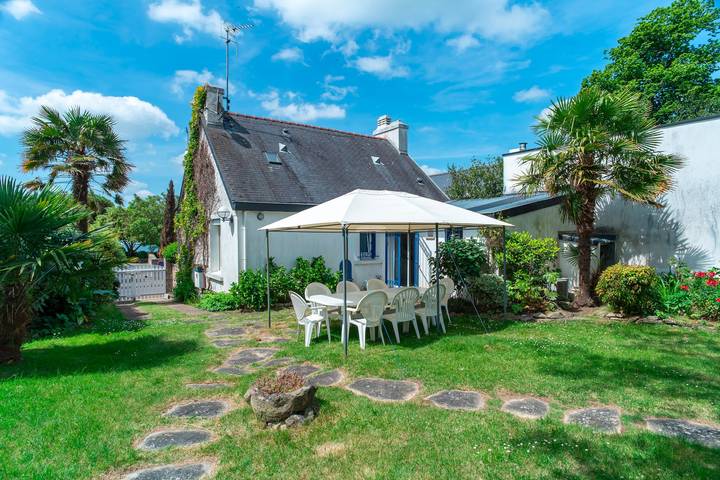 Ferienhaus für 8 Personen, mit Terrasse und Garten, mit Haustier - 1