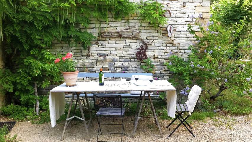 Location de vacances pour 7 personnes, avec jardin à Bouzic - 4
