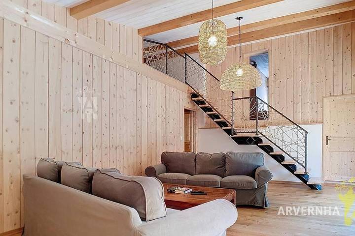 Location de vacances pour 6 personnes, avec Terrasse à Chambon-sur-Lac - 2