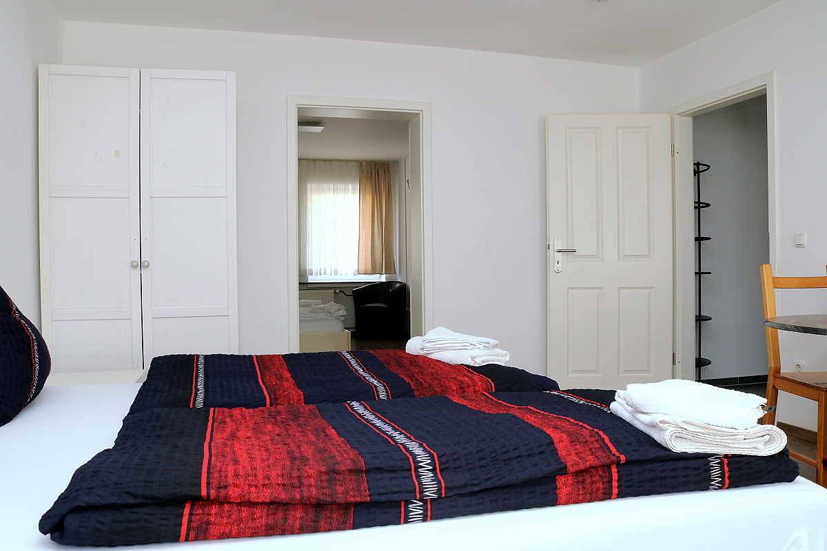 Apartamento vacacional entero, Apartamento de vacaciones para 4 personas con balcón in Essen, Región del Ruhr